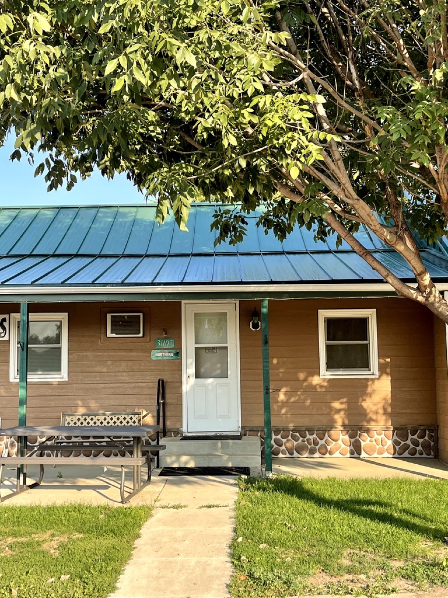 Northern Angler Apartment